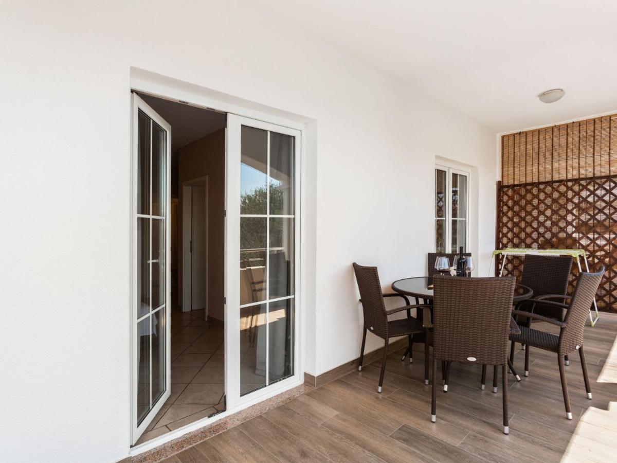Apartment Tino-2 By Interhome Sukošan エクステリア 写真